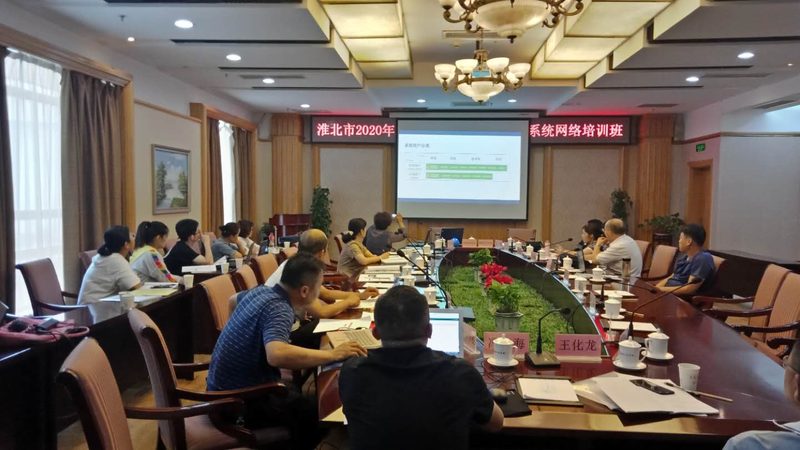 学历提升的收费标准通常由以下几部分构成：