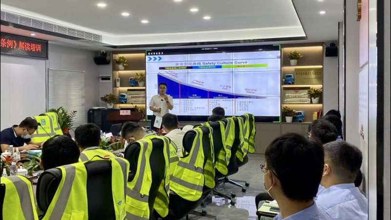 职场白领提升PPT技能，报名前需了解这些关键点